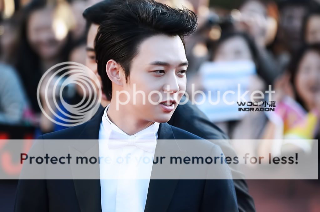 FOTOS "48th BaekSang Arts Awards" - Yoochun (26/04/2012) parte 3 007-5