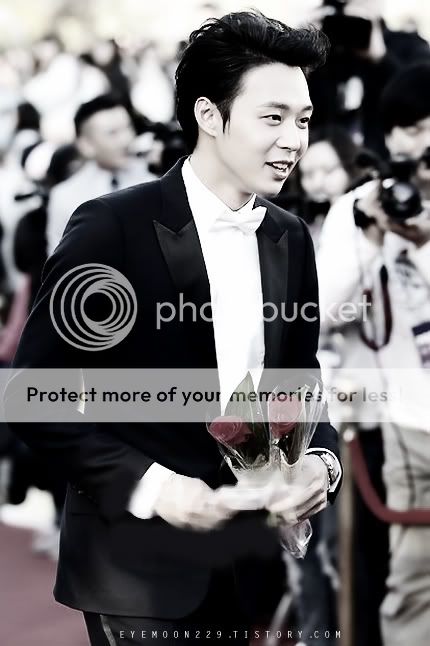 FOTOS "48th BaekSang Arts Awards" - Yoochun (26/04/2012) parte 4 06a19c27bc315c602031c34c8db1cb134854774a