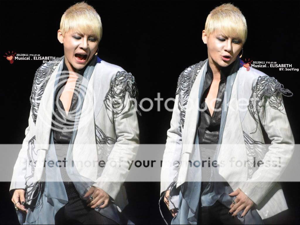 FOTOS "Musical ELISABETH - Junsu (11/04/2012) parte 3 13544769-1