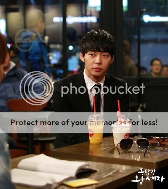 FOTOS "Rooftop Prince" Galeria Oficial (17/04/2012) 2-1