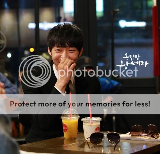 FOTOS "Rooftop Prince" Galeria Oficial (17/04/2012) 3-2