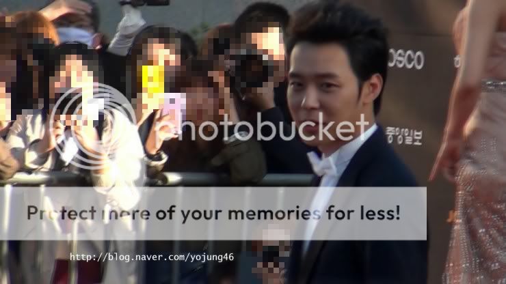 FOTOS "48th BaekSang Arts Awards" - Yoochun (26/04/2012) parte 4 38d234f15266d0167e974f8b972bd40734fa3598