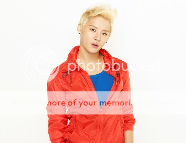 FOTOS "NII Coleccion Primavera/Verano 2012" - JYJ (28/04/2012) parte 4 567087439