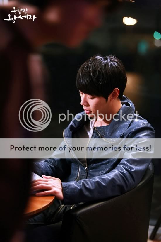 FOTOS "Rooftop Prince" Galeria Oficial (26/03/2012) 568042144