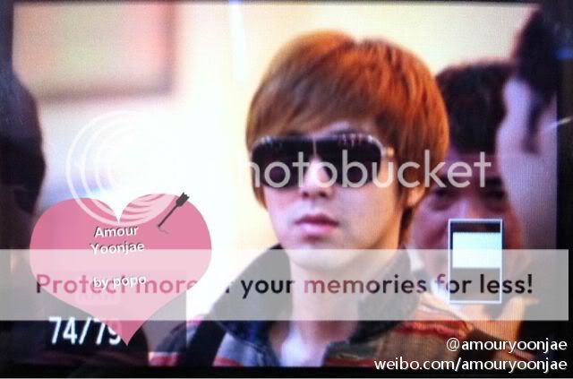 FOTOS "Aeropuerto de Taiwan" - TVXQ (27/04/2012) parte 2 568372581