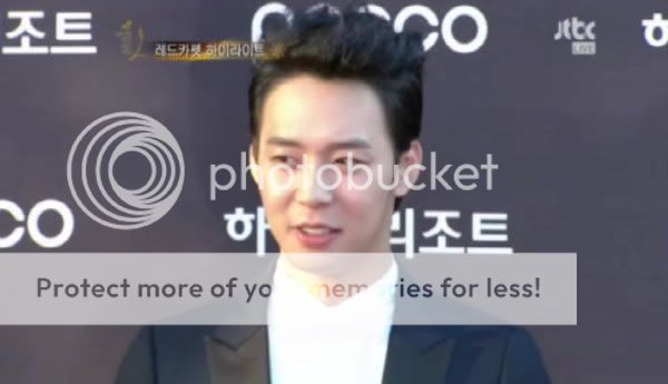 FOTOS "48th BaekSang Arts Awards" - Yoochun (26/04/2012) 9dxdp5