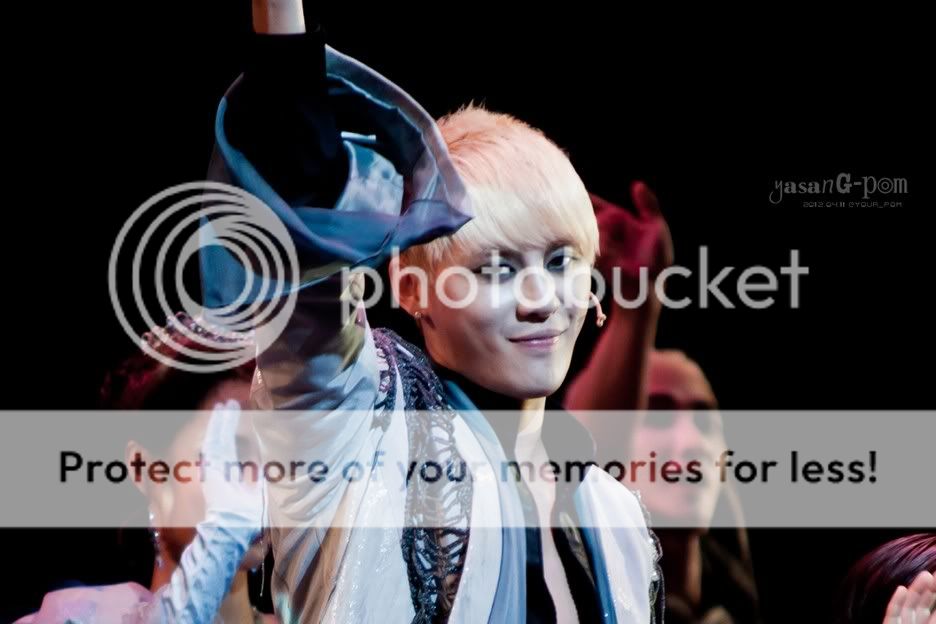 FOTOS "Musical ELISABETH - Junsu (11/04/2012) parte 2 _DSC0041_1400_logo