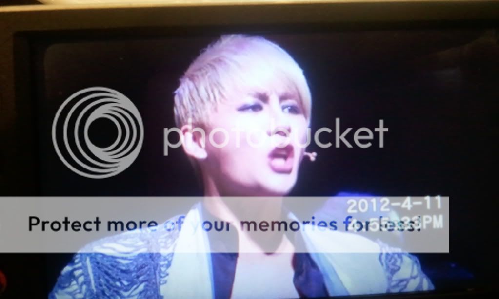 FOTOS "Musical ELISABETH - Junsu (11/04/2012) parte 3 Rrhda-1