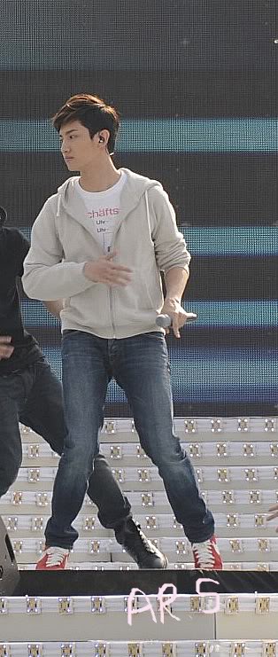 [14.04.11][Pics]Changmin -  KBS Hope to Children Sharing Culture rehearsal A10449654-24