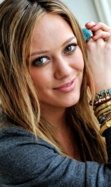 Képek, avatárok, aláírások  [ARCHÍV] 600full-hilary-duff