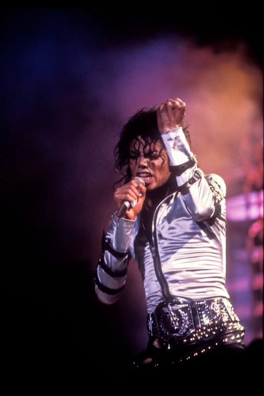 Bad Tour 16hm435