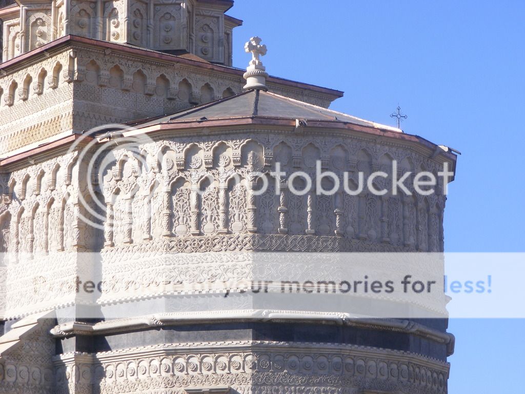 Biserica si Manastirea TREI IERARHI - Iasi DSCF0057_zps3eax0x8k