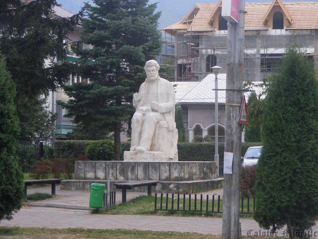 PIATRA NEAMT (NT) DSCF0137_wm_zpsee06966c