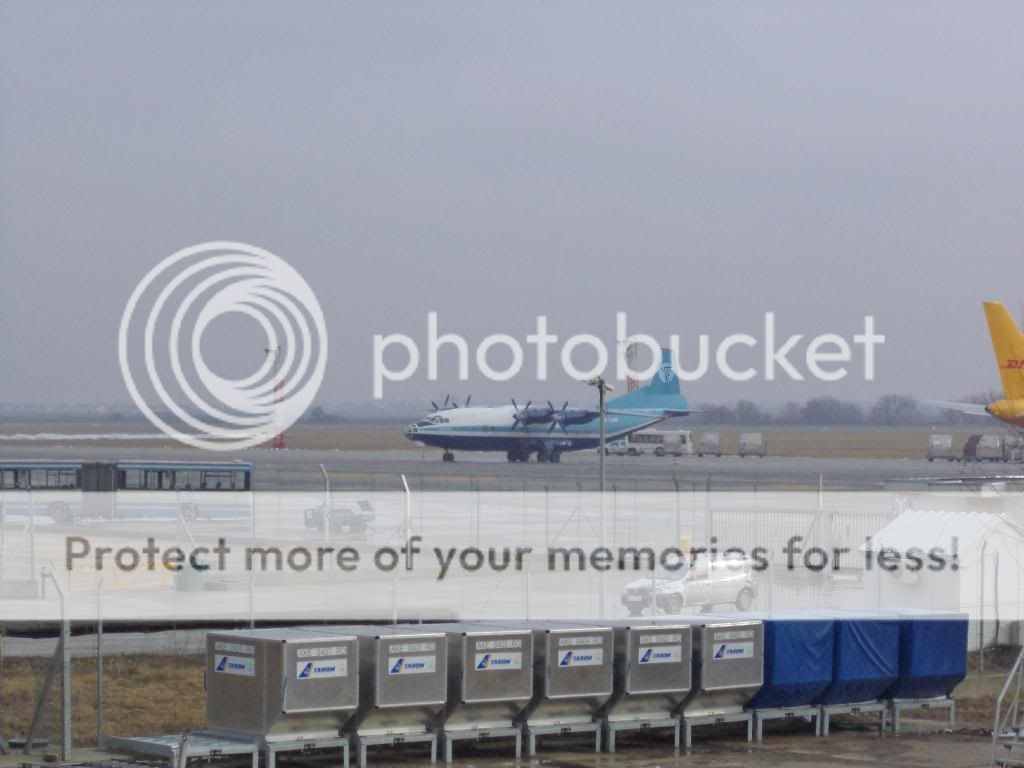 Aeroportul Bucuresti (Henri Coanda / Otopeni) - Februarie 2013 AN122_zps6b02b414