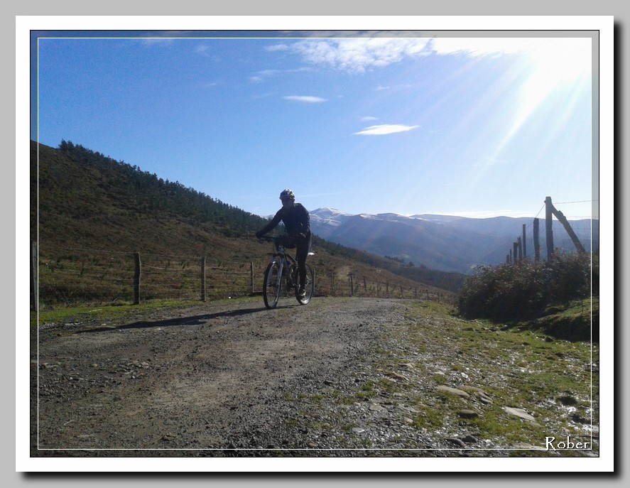 Btt por la Sierra de Arrola, 02-02-14 2014-02-02112859_zps9cf4db3a