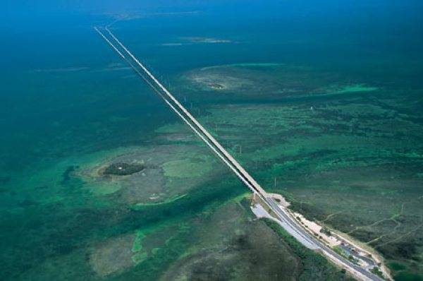 Oddities, curiousities and strangness in history [2] - Page 8 Florida%20bridge_zpsfrhy8p0p