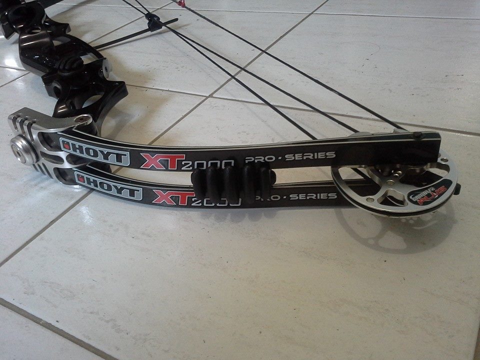 ARCO COMPOSTO HOYT ULTRA ELITE - VENDIDO 1173642_677906758937491_1854929789_n_zpsb1e2ad5c