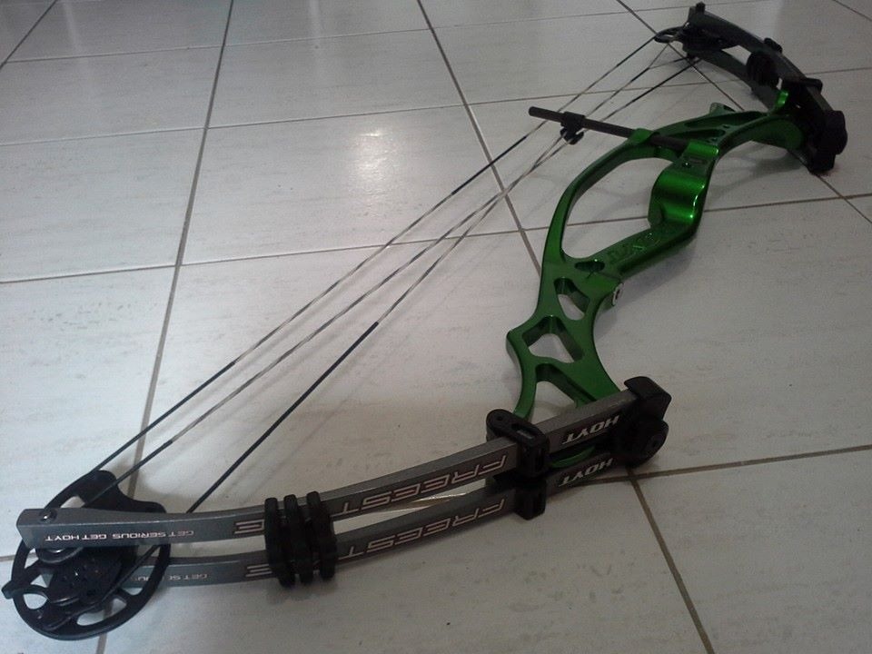 ARCO COMPOSTO HOYT FREESTYLE 2014 - VENDIDO Arco-composto-hoyt-freestyle-5060lbs-27-30-puxada-13454-MLB20077209027_042014-F_zpsa4fb27bc