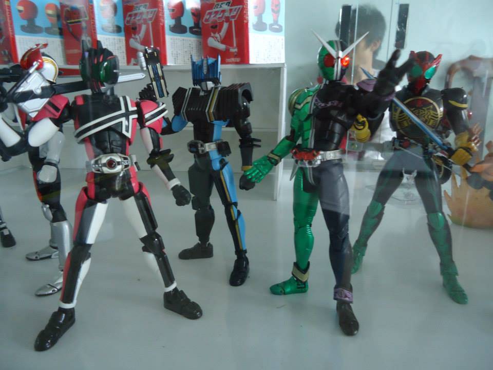 Kamen Rider-Super Sentai: Event tại Otacool Station 941237_543888382340781_1092867736_n