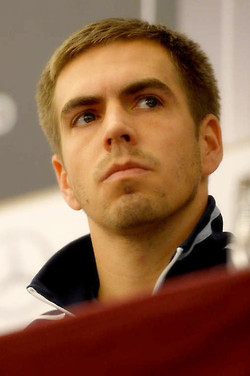 Philipp Lahm Tumblr_mhr7ciIPPi1rolcoxo6_250_zps87fb672f