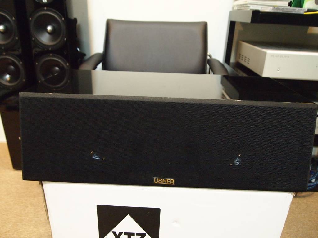 Usher S-525 Center Speaker。(Used。) ~Sold. P1016825