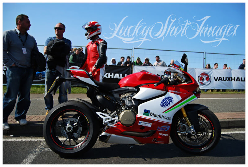 ducati 1199 Panigale ( Topic N°2 ) - Page 26 Foggy