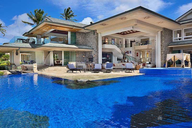 Bazeni Amazing-homes-with-incredible-swimming-pool-designs_zps549286a0