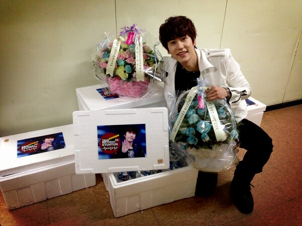  [130202] Kyuhyun expresa gratitud por sus regalos de cumpleaños a los fans. Kyuhyun_zpsc297a6fe