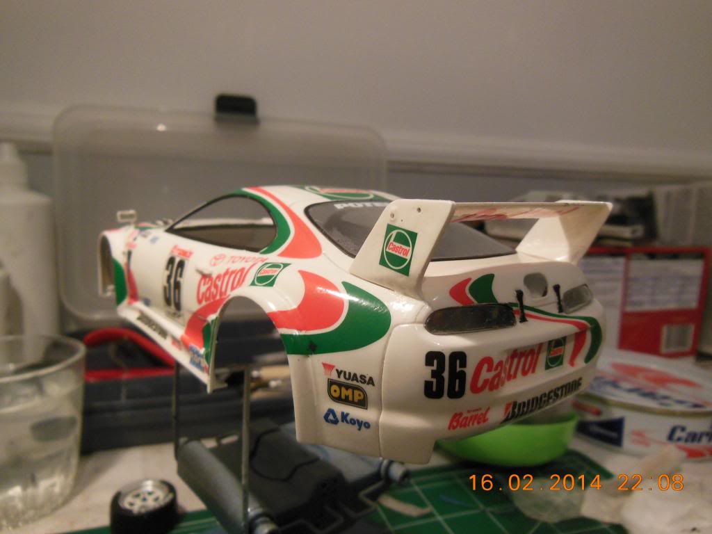 Castrol Toyota Tom's Supra GT - Tamiya - FINALIZADO - Página 2 DSCN0737_zps7c08574b