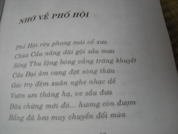 Trần - HIÊN TRÀ ( tập thơ) - Page 2 Fec05cbf-0a32-44d3-9f97-92b2ac0bfd1a_zps77637963