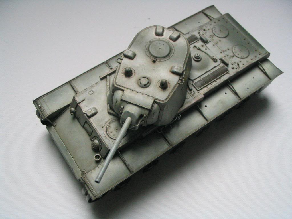 KV-1 heavy cast turret tank 1942 1/35 - Page 2 IMG_8283_zpseb6e760b