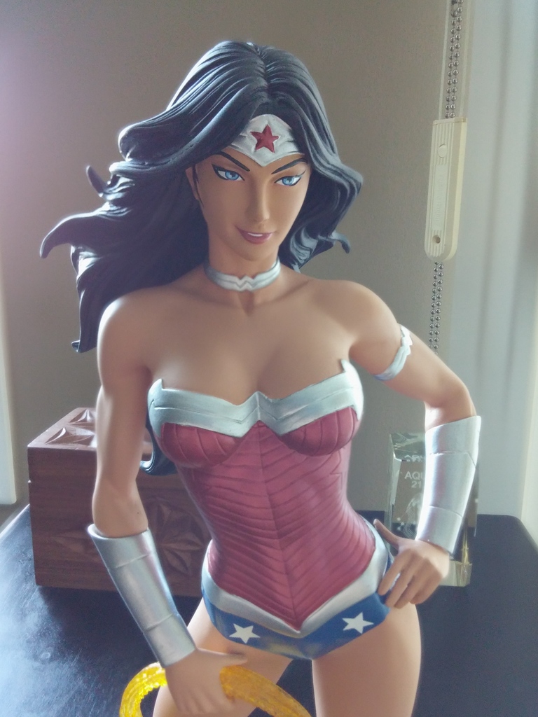 WONDER WOMAN cover girls 20150723_180057_zpsseyafyvr