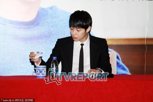 [13.01.13] [News] Park Yoochun nói về cảnh hôn "Ngọt ngào và hạnh phúc"  20130112_1357951410_35919000_1_zpsfc513c74