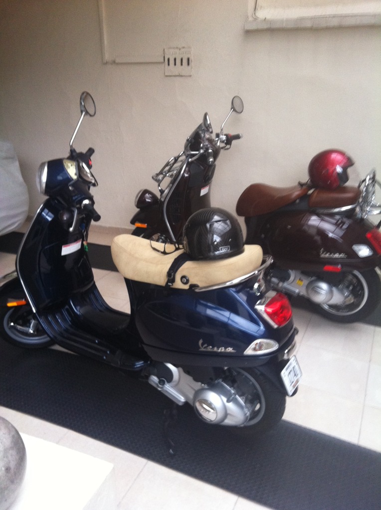 VENDO EXCELNETE MOTO VESPA 2011 LX 150 IMG_3986_zps72c00e7f