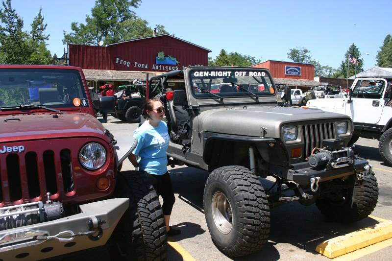 GenRight at the Rubicon for Jeepers Jamboree! 1003175_10200136736932299_1089264053_n_zps8c801548