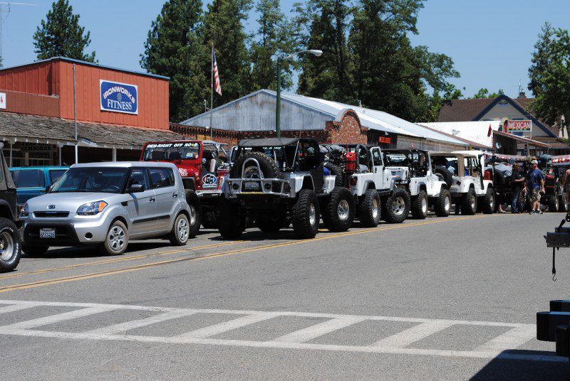 GenRight at the Rubicon for Jeepers Jamboree! 521869_10200136734172230_278809072_n_zps6cc8081e