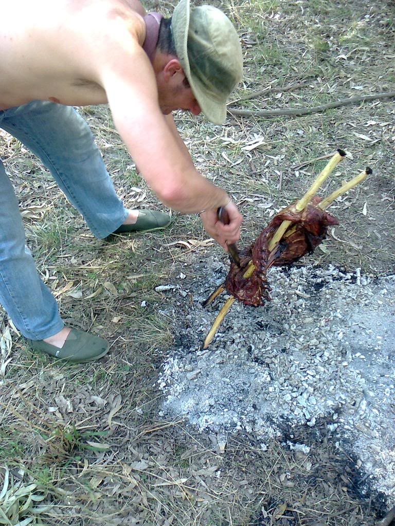 Costillar a la estaca y sesion de arqueria en el monte Foto0457_zps2c6fdd61