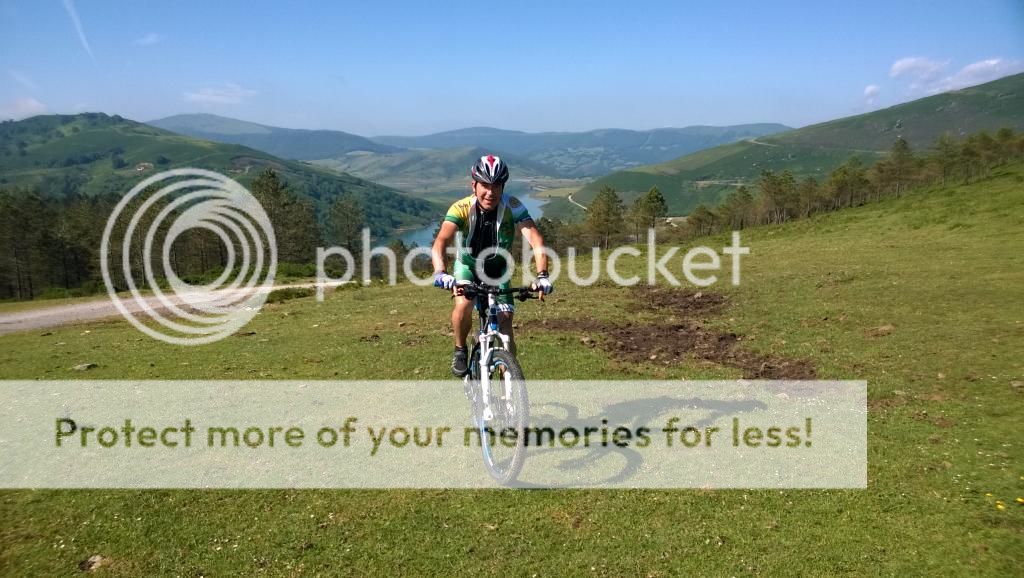 22-06-2014 PEDALEANDO POR LA PRESA DE ALSA CON RICKY WP_20140622_004_zps4280c8ff