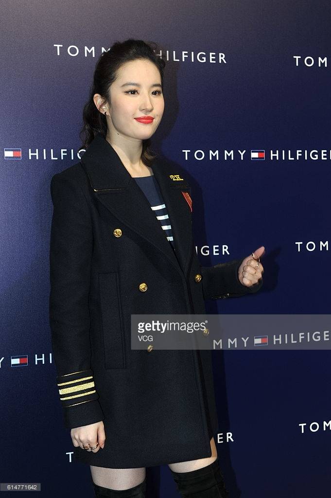 14-10-2016 Tommy Hilfiger ที่เซี่ยงไฮ้ 614771642_zpszchgixf8