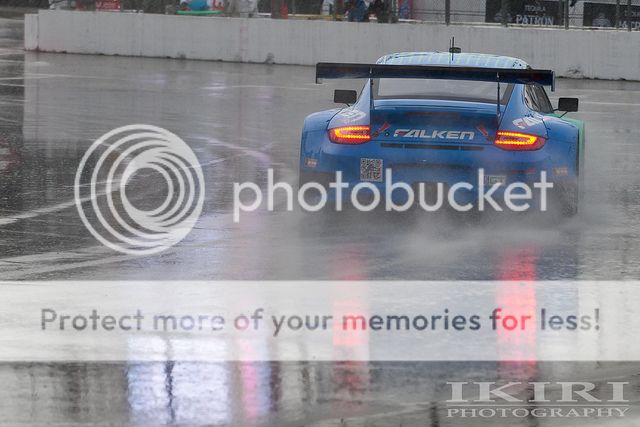 #17 Falken tire Porshe 911 GT3 RSR  7110840897_60484edd6e_z_zps8777aff1