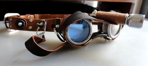 Goggles para arqueología espeleológica GogglesKruumlgelmandisconlinterna_zps4bd42ad6