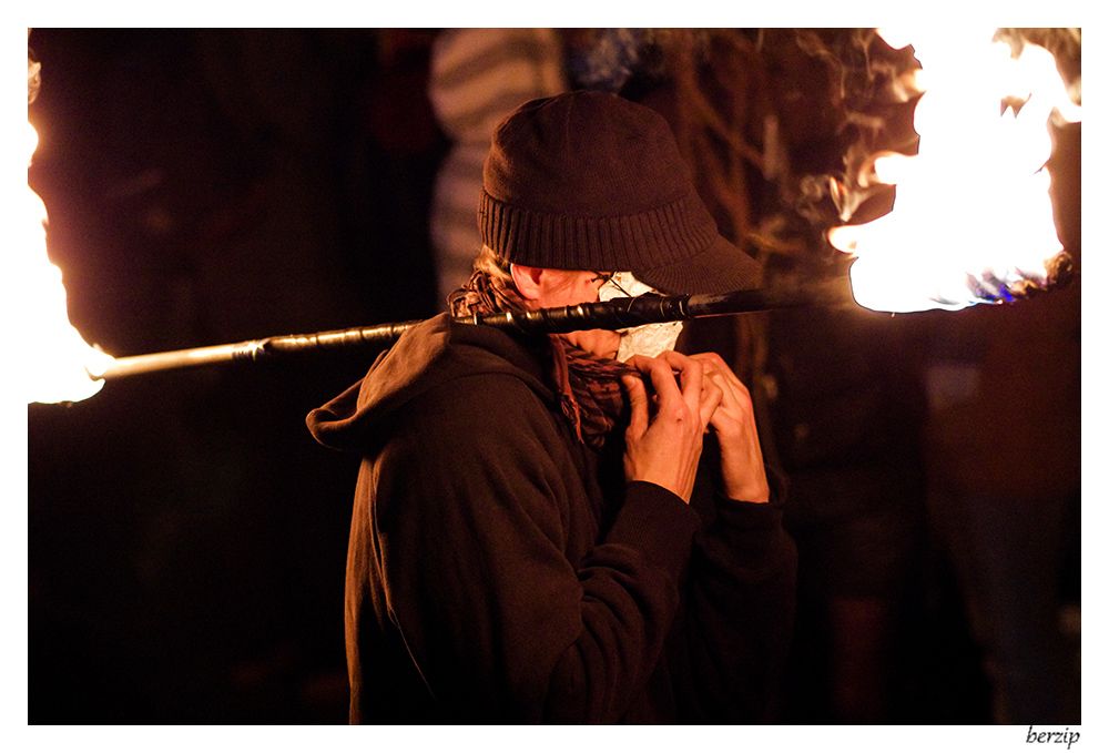 soirée cracheurs de feu au palais de tokyo 2014 IMGP9665a_zps4b99df1f