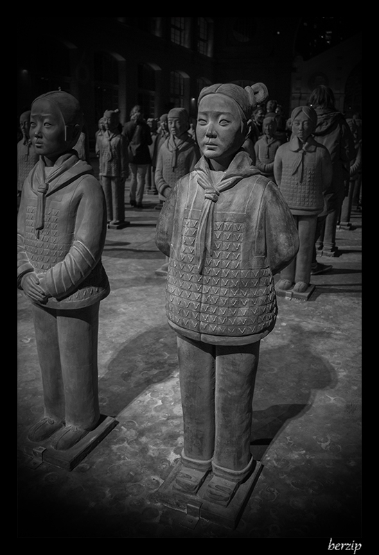 terracotta daughters IMGP1216a_zps6b83438e