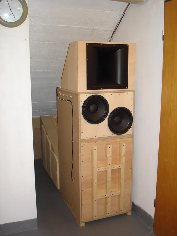 Subwoofer ?! wer kennt sich aus ? - Seite 2 28607002