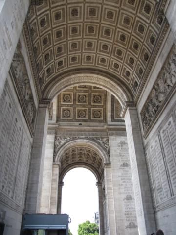 Arc de Triomphe  IMG_0771_360x480