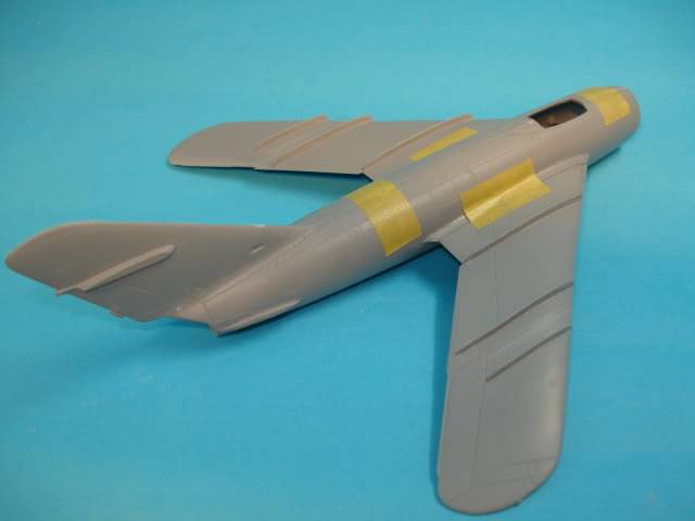 Mig17-F Fresco [AZ models] 1/72 DSC02555