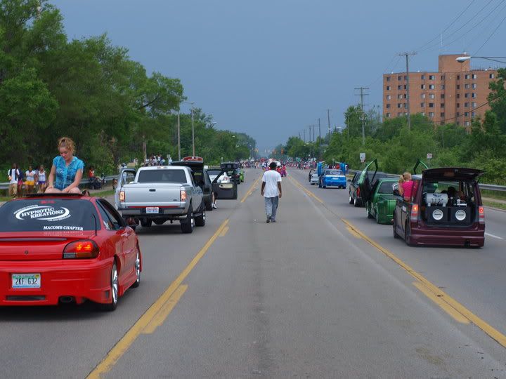 Memorial Day Parade 29121_126350934059208_1000005290514