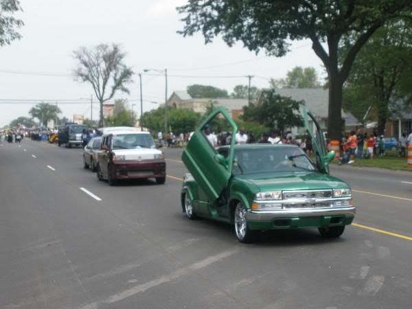 Memorial Day Parade L_0e1a0809700a4c1cb8114b28f536b787