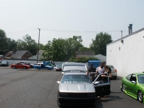 Memorial Day Parade L_fcd58f5668684197af94ea956892f94f