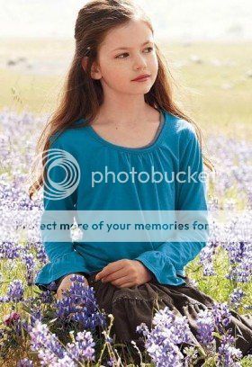 Se busca hermanita de James Newton Mackenzie-foy1-280x408